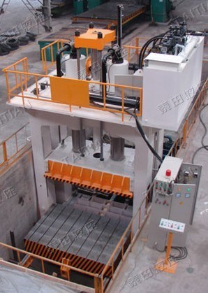 Hydraulic Die Spotting Press (With Mobile Bolster)