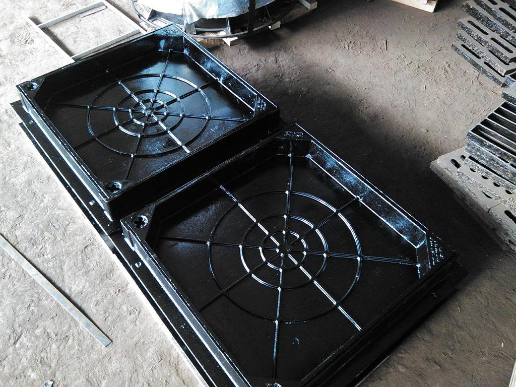 Medium Duty En124 C250 Recessed Type Manhole Cover