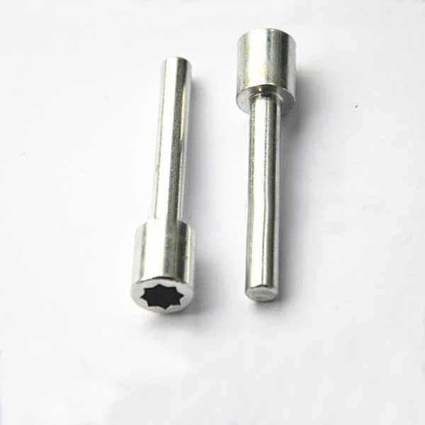 Cylindricity Head Bolts and Shafts