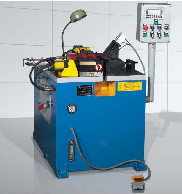 Three-Position High-Speed Pipe End Forming Machine