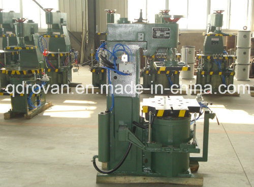 2015 New Metal Sand Casting Molding Machine