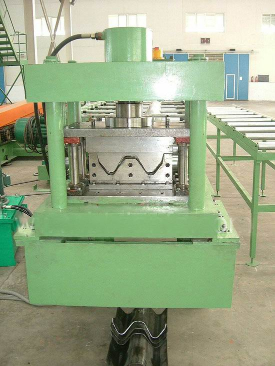 310 Highway Guardrail Roll Forming Machine
