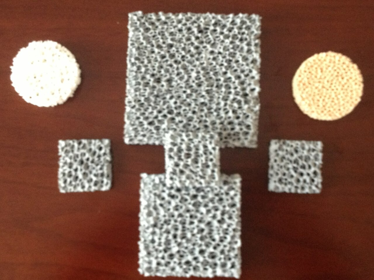 High Quality Sic, Alumina, Zirconia Ceramic Foam Filter for Casting