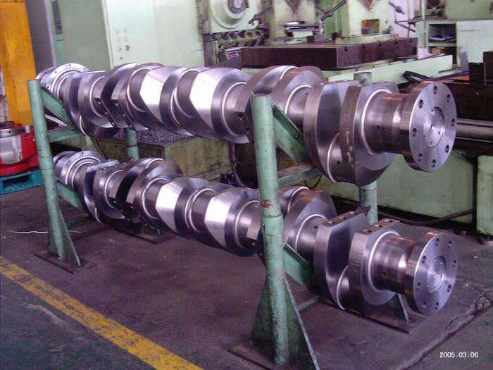 ASTM 34CrNiMo6 Alloy Steel Forged Shafts Crankshaft Forging for Low Speed Diesel Engine