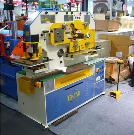 Single Cylinder Hydraulic Universal Multi-Function Ironworker Machine Iw-40