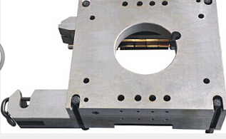 Tundish Nozzle Quick-Change System