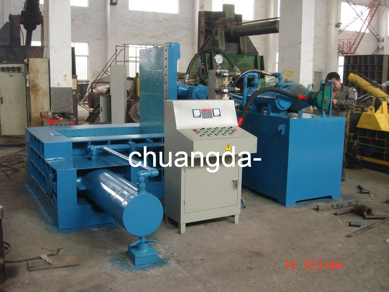 Automatical Hydraulic Scrap Metal Compressor Baler (YD1600)