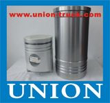 Isuzu a-6SD1tqa Engine Parts Piston Kit for Hitachi Excavcator Ex300-3